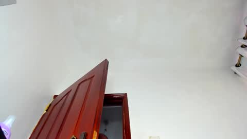 zoey online show from March 30, 2026, 10:16 am