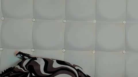 melanniebrown online show from February 13, 2025, 7:13 am