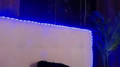 Snapshot of melanniebrown chatting on April 21, 2026, 4:52 am melanniebrown online show from April 21, 2026, 4:52 am