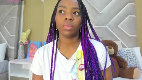 Snapshot of melany_ebonyy chatting on March 10, 2025, 11:21 am Melanie online show from March 10, 2025, 11:21 am