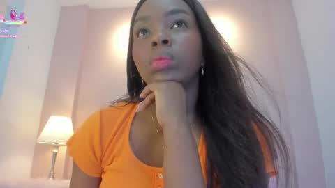 Snapshot of melany_ebonyy chatting on November 30, 2025, 3:54 am Melanie online show from November 30, 2025, 3:54 am