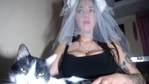 Snapshot of melany_isabella chatting on November 26, 2025, 4:13 am melany online show from November 26, 2025, 4:13 am