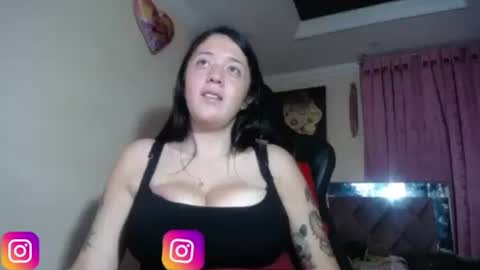 Snapshot of melany_isabella chatting on January 12, 2026, 8:03 pm melany online show from January 12, 2026, 8:03 pm