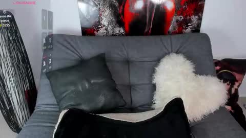 melany online show from March 8, 2026, 11:19 pm