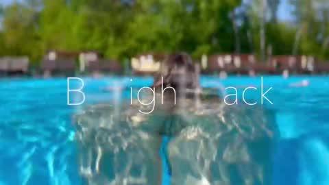 Snapshot of melanybunny chatting on November 21, 2025, 6:50 pm Adel online show from November 21, 2025, 6:50 pm