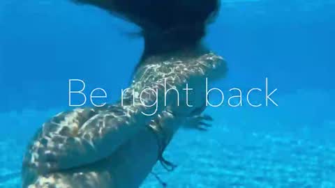 Snapshot of melanybunny chatting on December 4, 2025, 4:59 pm Adel online show from December 4, 2025, 4:59 pm