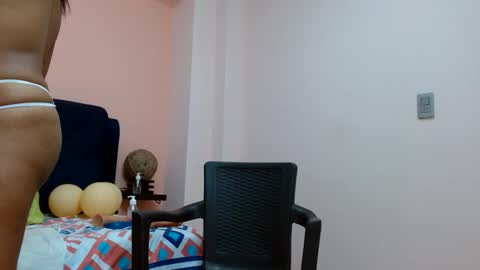 Melany online show from December 18, 2024, 7:52 pm