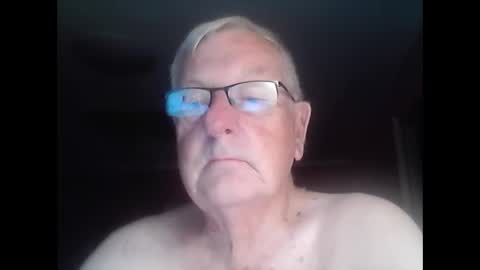 Snapshot of melbourne000 chatting on February 21, 2025, 10:07 am melbourne000 online show from February 21, 2025, 10:07 am