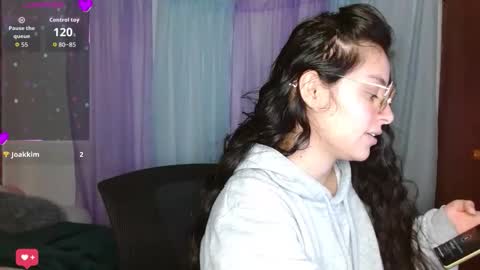 Snapshot of meli_1212 chatting on September 14, 2025, 6:51 pm meli_1212 online show from September 14, 2025, 6:51 pm