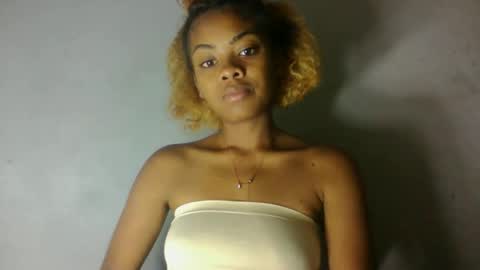 Snapshot of meliana98 chatting on October 28, 2025, 12:09 pm meliana98 online show from October 28, 2025, 12:09 pm