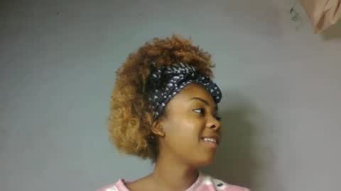 Snapshot of meliana98 chatting on November 4, 2025, 5:28 am meliana98 online show from November 4, 2025, 5:28 am