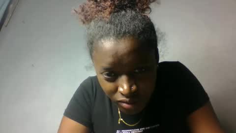 Snapshot of meliana98 chatting on November 9, 2025, 2:59 pm meliana98 online show from November 9, 2025, 2:59 pm