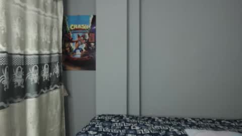 Snapshot of meliinna_xxx chatting on March 22, 2026, 2:15 am meliinna_xxx online show from March 22, 2026, 2:15 am