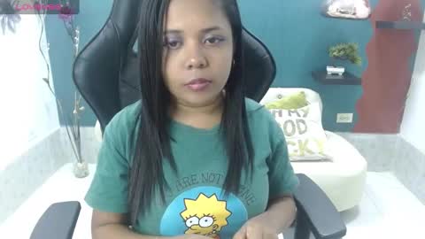 Snapshot of melika_sweet chatting on February 12, 2025, 5:48 pm eli online show from February 12, 2025, 5:48 pm