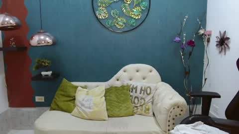 Snapshot of melika_sweet chatting on March 1, 2025, 8:53 pm eli online show from March 1, 2025, 8:53 pm