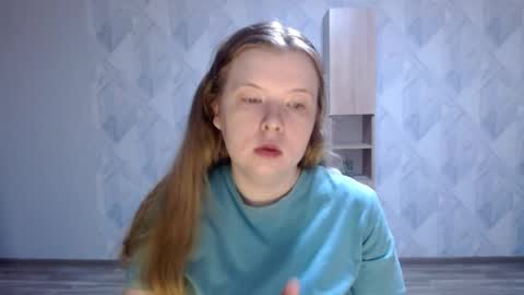 Melina online show from April 4, 2026, 1:15 am