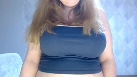 Melina online show from April 8, 2026, 1:27 am