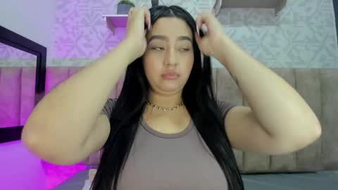 Mel online show from November 17, 2025, 11:32 pm