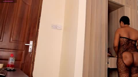 rose online show from December 27, 2024, 3:09 am