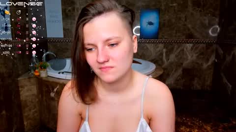 Melinda online show from November 23, 2025, 1:05 am