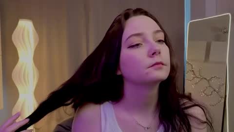 Alice - online show from April 3, 2026, 8:23 am