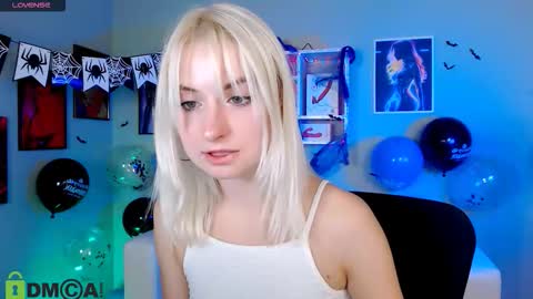 Melisa online show from October 26, 2025, 8:15 pm