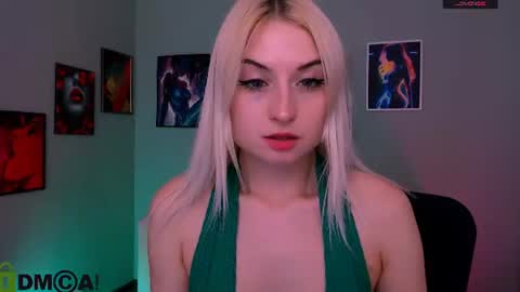Snapshot of melisa_white1 chatting on June 20, 2026, 7:05 pm Melisa online show from June 20, 2026, 7:05 pm