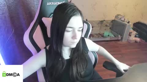 melisanilson online show from March 5, 2026, 8:16 pm