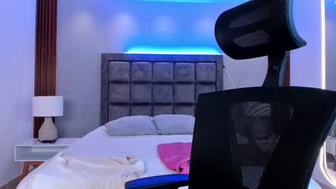 Snapshot of melisasotoo chatting on September 25, 2025, 8:23 pm Melissa Everyday From 1430 to 2130 Col Time online show from September 25, 2025, 8:23 pm