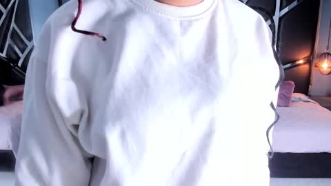 Snapshot of melissa_23_ chatting on November 19, 2025, 11:54 am melissa_23_ online show from November 19, 2025, 11:54 am