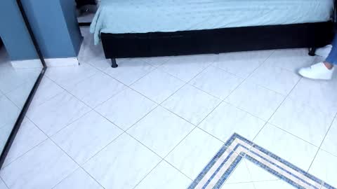 Snapshot of melissa_23_ chatting on November 21, 2025, 11:42 am melissa_23_ online show from November 21, 2025, 11:42 am