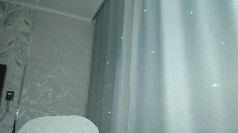 Snapshot of melissa__ray chatting on March 6, 2025, 5:43 pm Melissa Ray online show from March 6, 2025, 5:43 pm