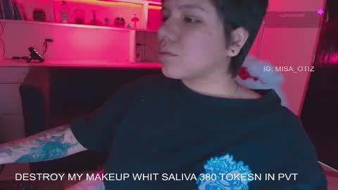 Lissa  online show from November 2, 2025, 11:45 am