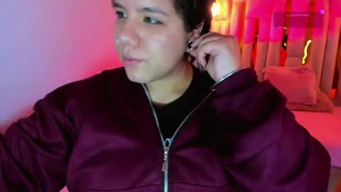 Lissa  online show from November 11, 2025, 11:32 am