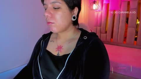 Lissa  online show from November 18, 2025, 11:25 am