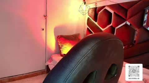 Snapshot of melissa_adamsxxx chatting on April 19, 2026, 6:43 pm Lissa online show from April 19, 2026, 6:43 pm