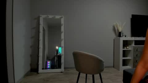 WE ARE NOT LESBIAN WE ARE NOT KISSING Alisa right  Katty left.  Free action requestsBAN  .     start online show from January 30, 2025, 7:59 pm