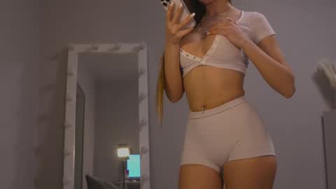 WE ARE NOT LESBIAN WE ARE NOT KISSING Alisa right  Katty left.  Free action requestsBAN  .     start online show from February 14, 2025, 4:52 pm