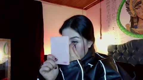 michell online show from December 17, 2025, 8:37 pm