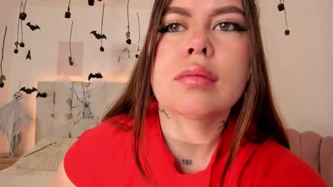 melissa_es online show from November 1, 2025, 12:07 pm