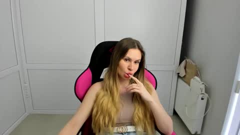 Melissa online show from May 4, 2026, 9:27 am