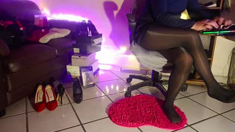 melissa online show from February 3, 2025, 10:03 am