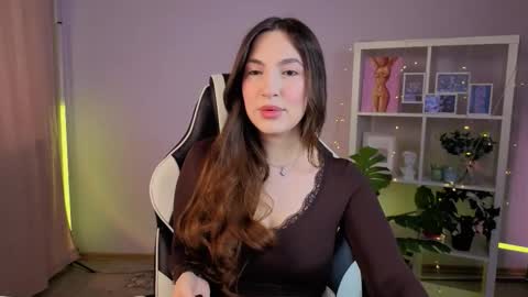 Snapshot of melissacharm_ chatting on March 17, 2026, 5:44 am Melissa online show from March 17, 2026, 5:44 am