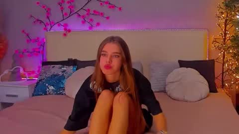 MelissaCrayzy online show from November 14, 2025, 7:40 am