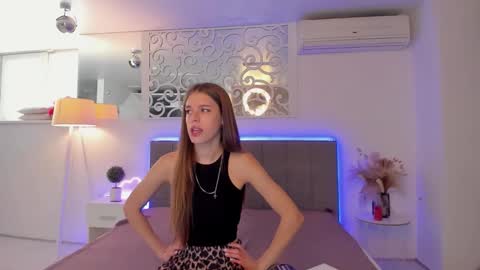 MelissaCrayzy online show from May 21, 2026, 5:36 am