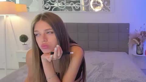 MelissaCrayzy online show from July 17, 2026, 5:36 am