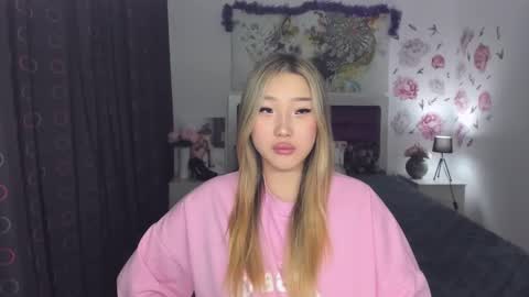 Melissa online show from December 5, 2024, 8:11 am