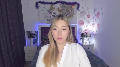 Melissa online show from December 11, 2024, 3:37 pm