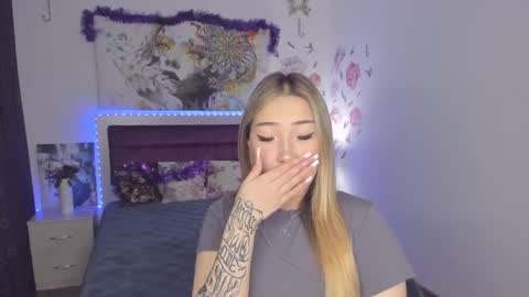 Melissa online show from December 13, 2024, 4:27 pm