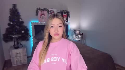 Melissa online show from December 15, 2024, 10:28 am